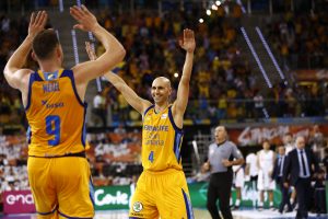 El Gran Canaria exhibe músculo y defensa ante un Real Madrid de pretemporada (73-64)