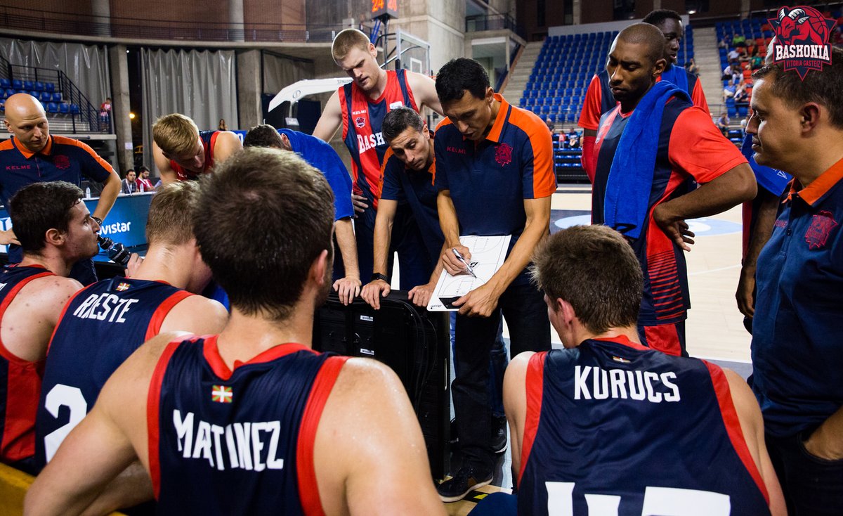 Pablo Prigioni dimite: “No continuaré como técnico del Baskonia”