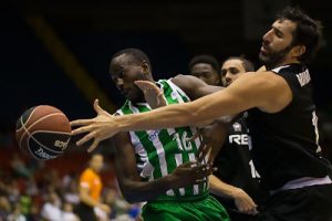 El Betis corta a Nobel Boungou-Colo