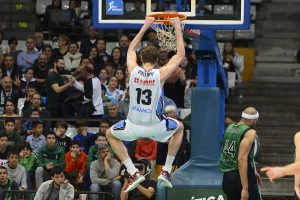 Fin del culebrón Pustovyi: FC Barcelona Lassa y Monbus Obradoiro anuncian el traspaso