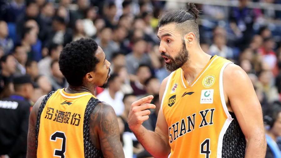 Top 10 jugadores de la CBA china: Scola, el sancionado por FIBA hasta 2021 Sonny Weems y +