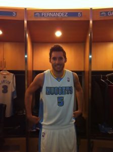 Rudy Fernández debuta en el atracón ofensivo de los Nuggets frente a los Suns