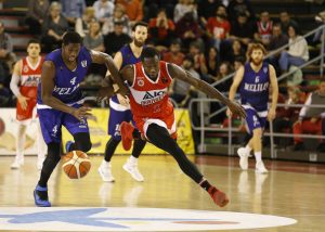 Melilla conquista Manresa; Prat no falla en Huesca; Coruña sigue creciendo