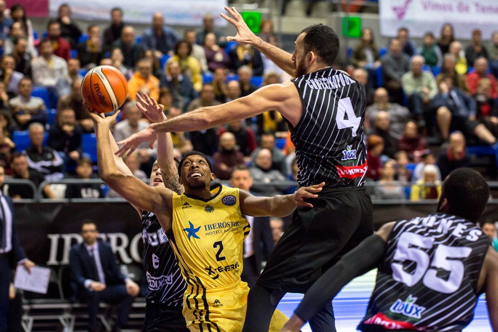 La mala suerte se vuelve a cebar con el Iberostar Tenerife: Akognon 2 meses de baja