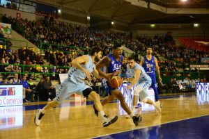 Ourense se lleva el derbi gallego ante Breogán; Prat y Oviedo no fallan