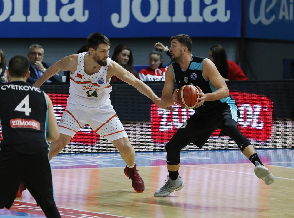 Goran Suton se sale y Movistar Estudiantes roza la clasificación para las eliminatorias