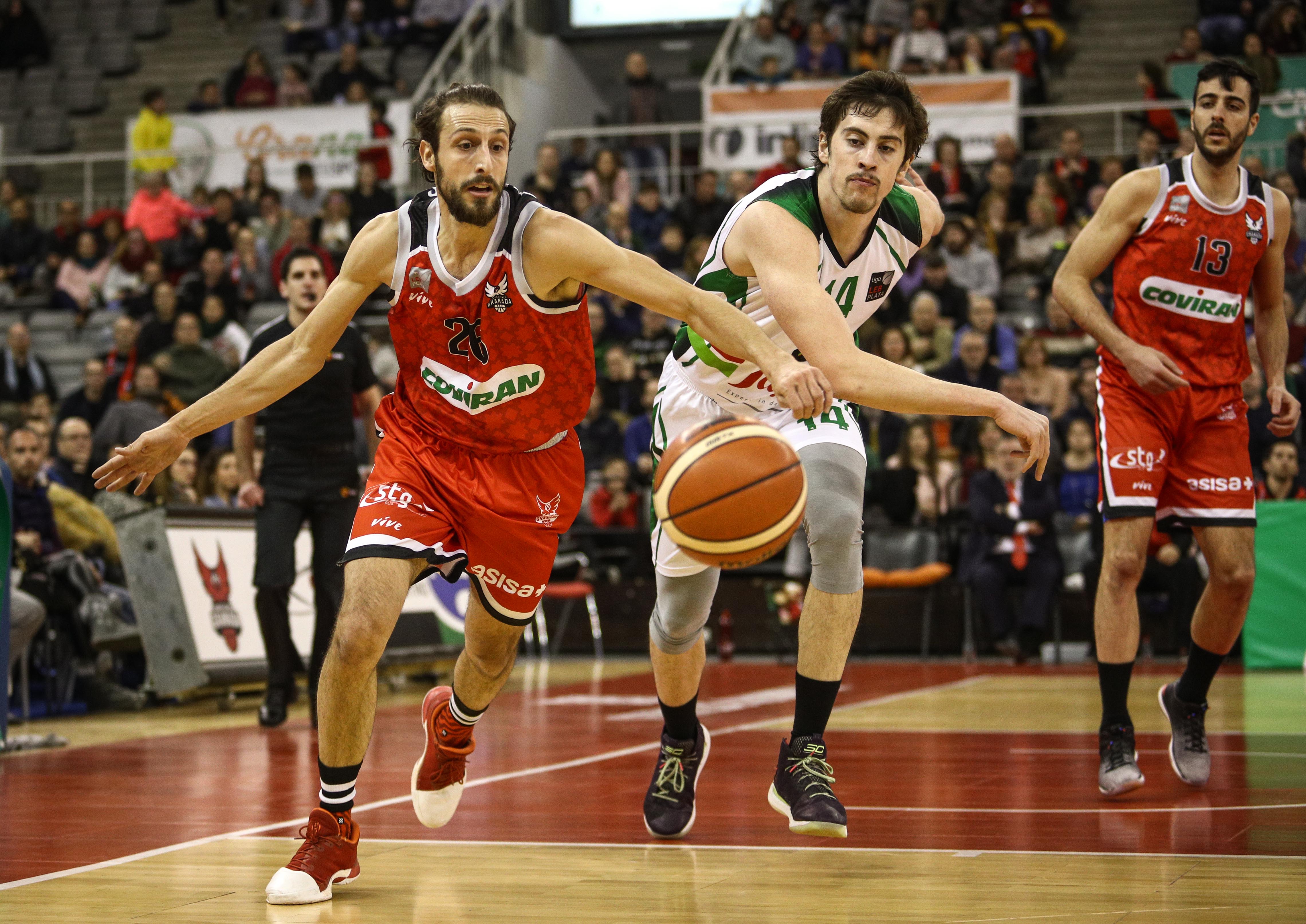 Coviran Granada, paso de gigante hacia el ascenso; Baskonia, imparable a Playoff
