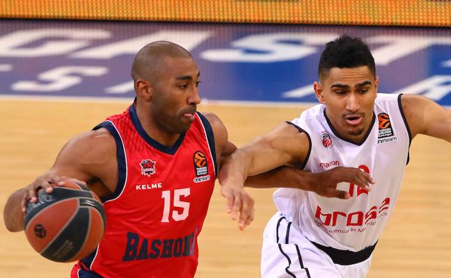 El Baskonia se lleva por delante al Brose Bamberg y encara el Top 8 (103-79)