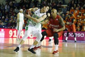 Contra el Obra, Carles Duran retorna a Dimitrijevic (19 años) por Zagars (17 años)