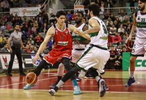 Granada, Alicante y La Roda se jugarán el ascenso; Baskonia sigue ganando