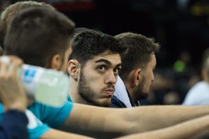 Edgar Vicedo será colegial durante 4 temporadas más