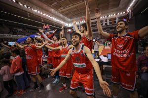 Coviran Granada, más cerca del ascenso tras el pinchazo de La Roda