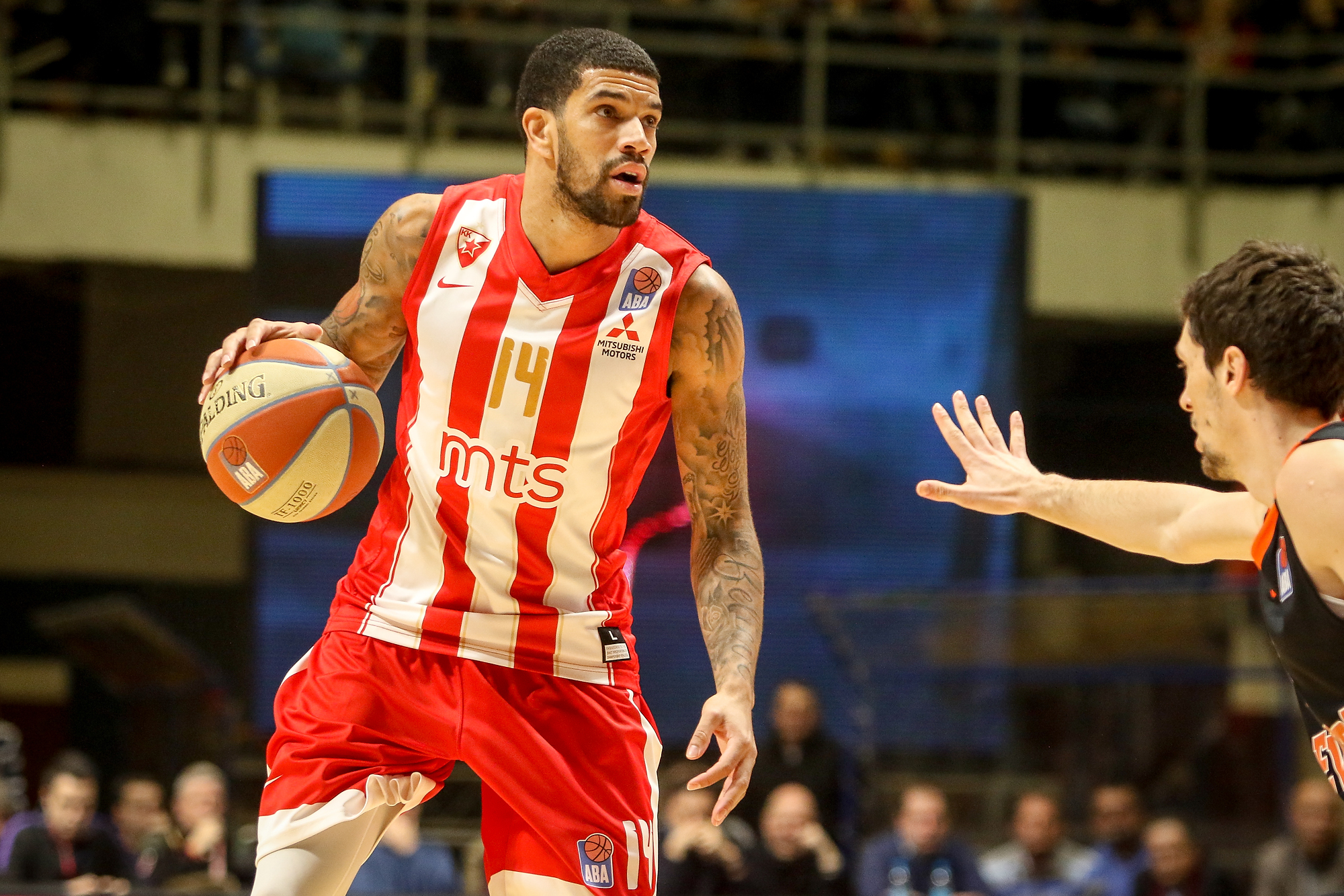 James Feldeine, el refuerzo deseado para salvarse de la quema en Bilbao