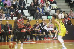 Uni Girona tampoco falla: abultada victoria ante un Mann-Filter físicamente mermado