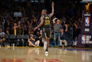 Andre Ingram debuta con los Lakers ante gritos de “MVP”