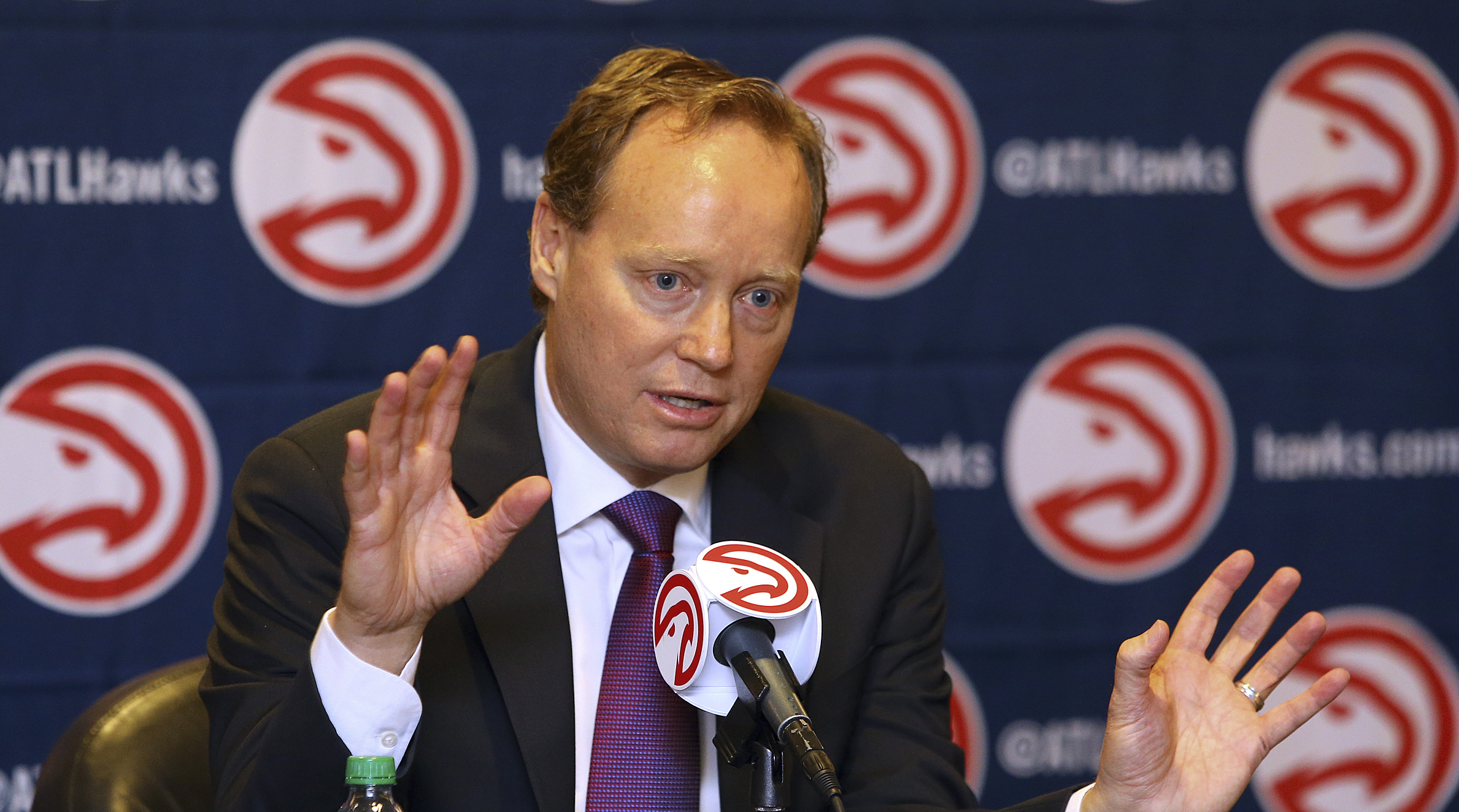 Mike Budenholzer, nuevo entrenador de Milwaukee Bucks