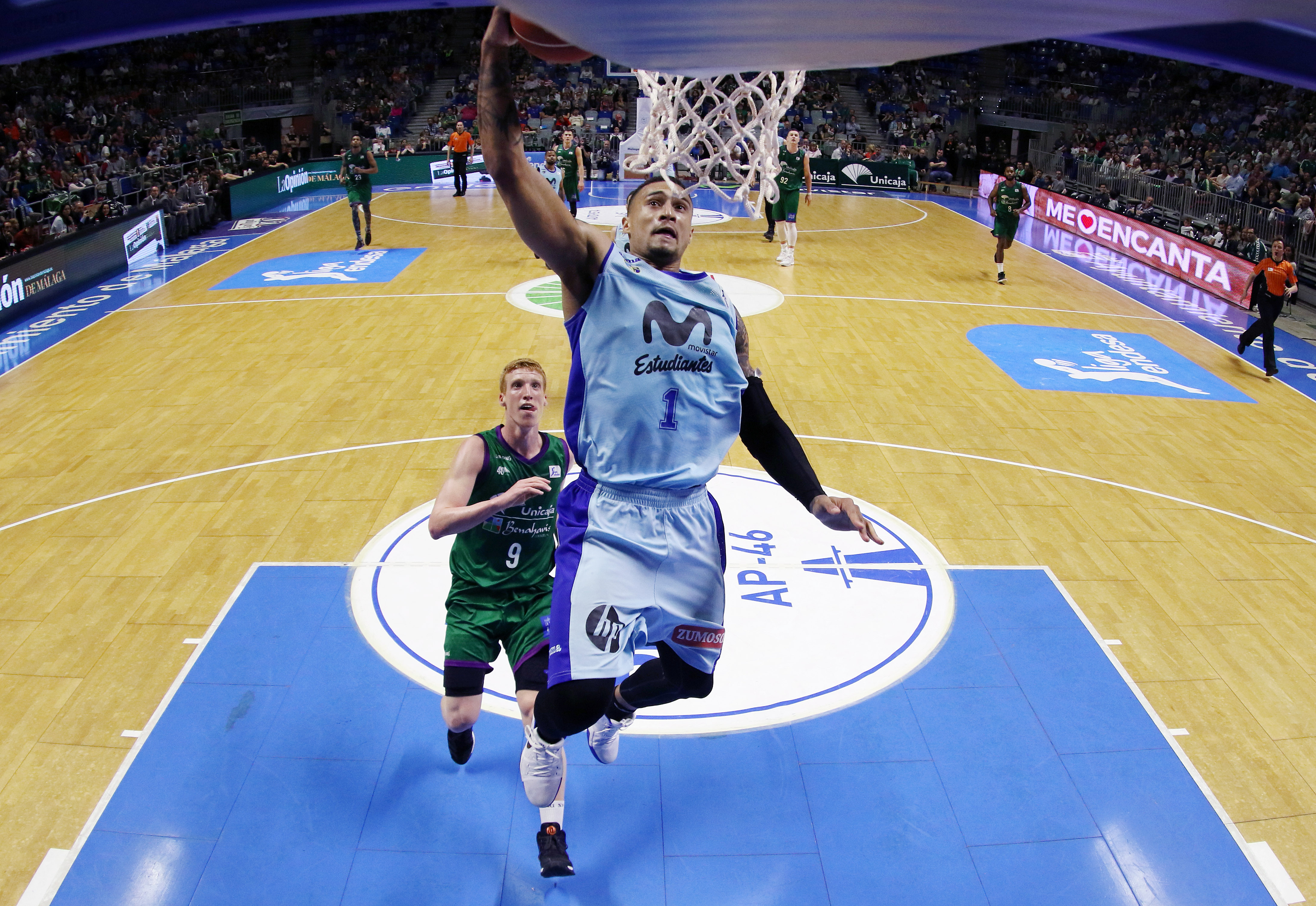 Edwin Jackson, al rescate de un Barça Lassa a la deriva