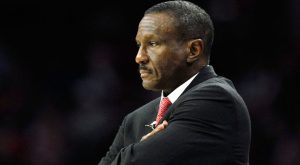 Toronto Raptors despide a Dwane Casey