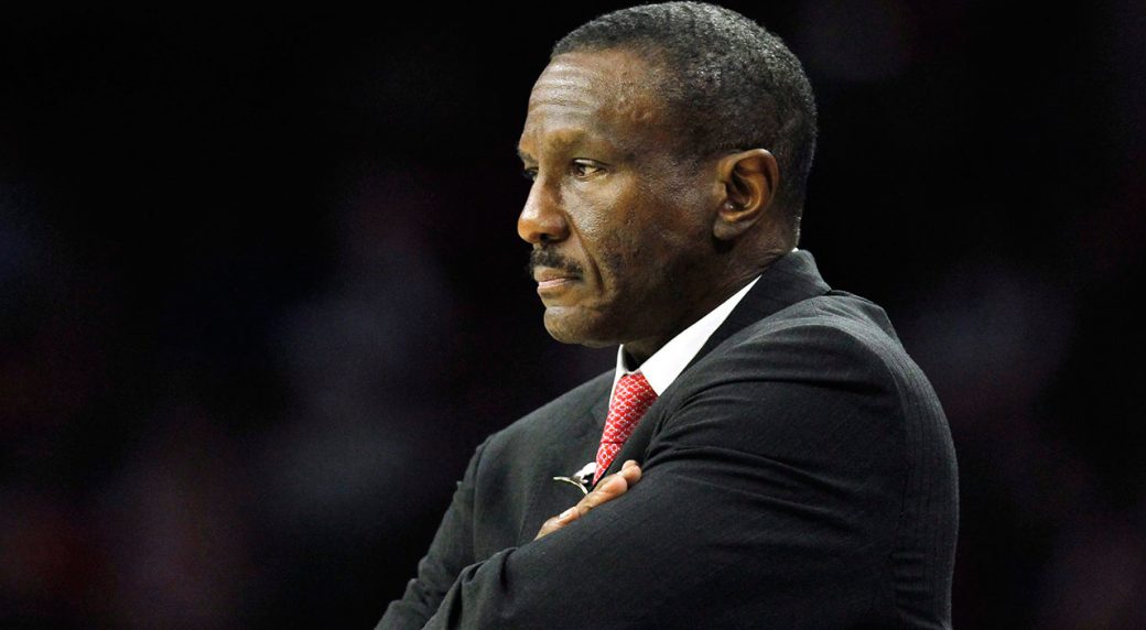 Toronto Raptors despide a Dwane Casey