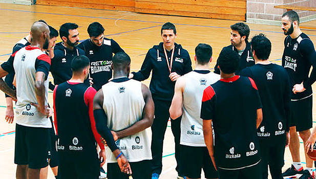 Jaka Lakovic, cuatro partidos para acometer el más difícil todavía