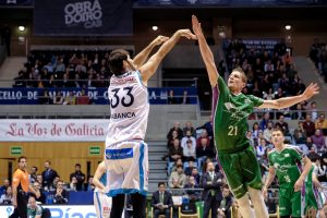 Alberto Corbacho no seguirá en Monbus Obradoiro la próxima temporada