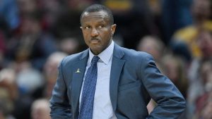 Dwane Casey, nuevo entrenador de los Pistons