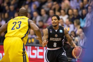 Branden Frazier: talento y puntos para San Pablo Burgos