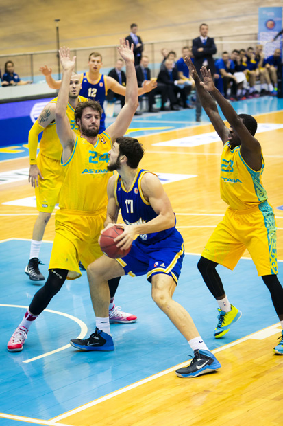 Zoco europeo: Joffrey Lauvergne ficha por Fenerbahce; Mike James, lejos de PAO