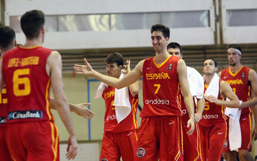 Europeo U20M  (J1): Sergi García lidera un estreno apabullante ante Eslovenia (59-91)
