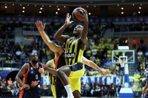 Brad Wanamaker acompañará a Kevin Pangos en el FC Barcelona Lassa