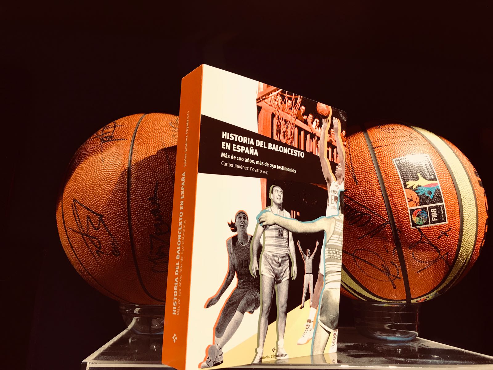 Se empiezan a agotar los libros “Historia del Baloncesto en España”