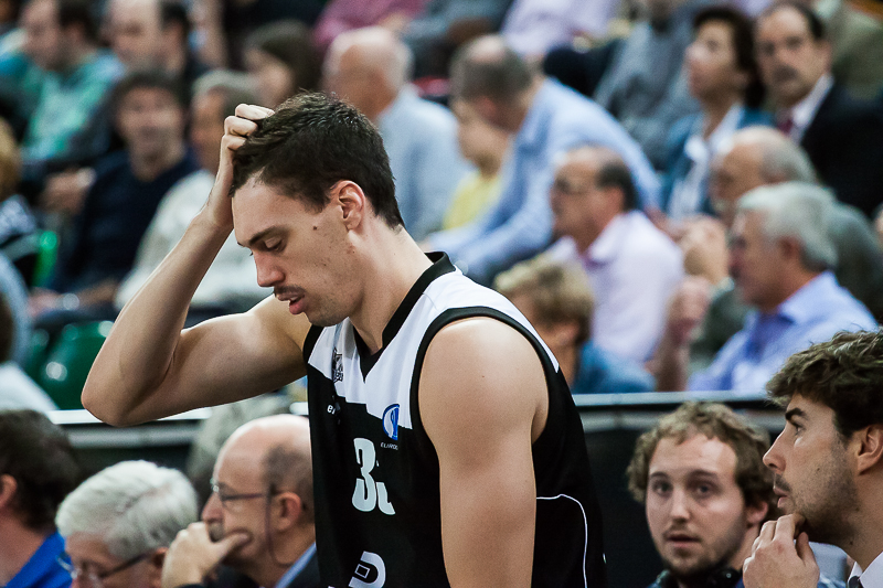 Zoco europeo: Álex Suárez y Xavi Rey, a Benfica; DeShaun Thomas, oficial a PAO