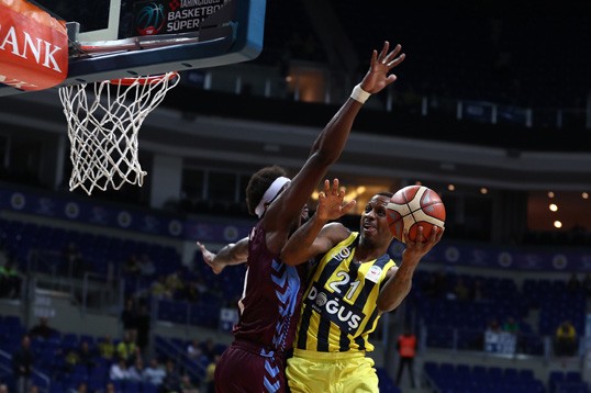 Zoco ACB: el Barça, a por James Nunnally; Kim Tillie, cerca de Herbalife Gran Canaria