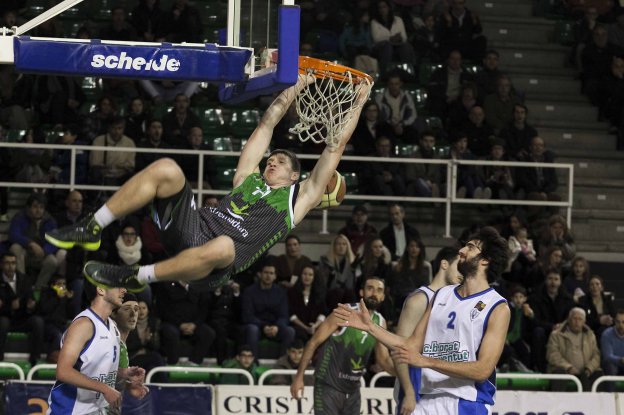 Zoco LEB Oro: Txemi Urtasun y Pol Olivier, lanzamiento exterior para Melilla