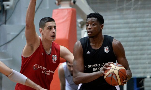 Analizando a Cady Lalanne, un coloso en la zona para Baxi Manresa