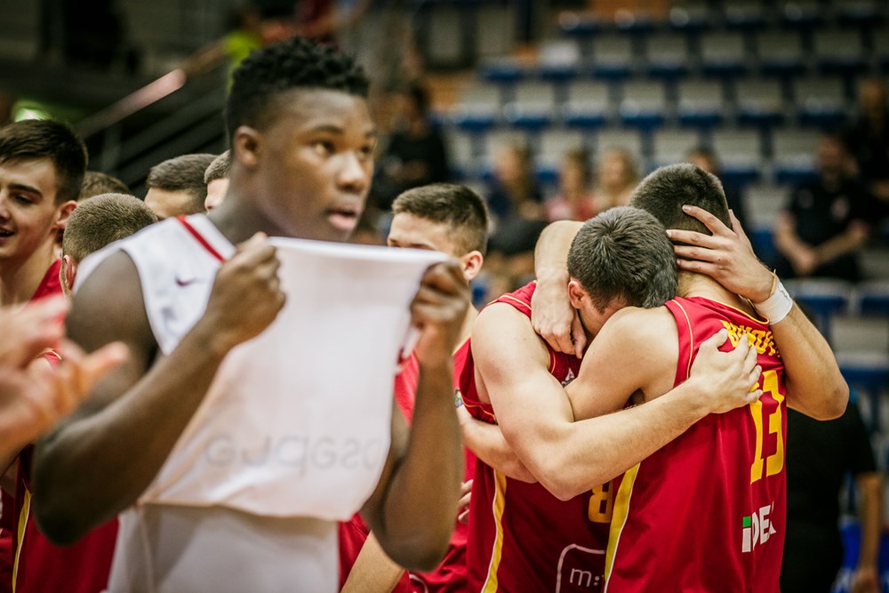 Europeo U18M (1/8): España cae ante Montenegro y queda fuera del Mundial(78-83)