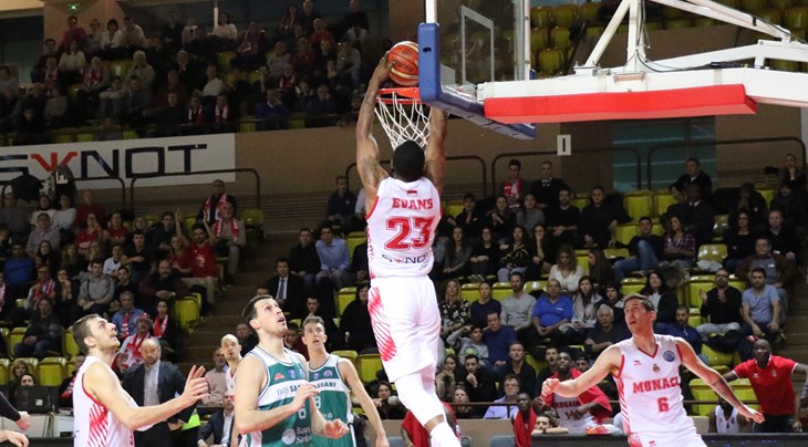 Chris Evans apuntala la línea exterior de Herbalife Gran Canaria