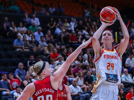 Laura Gil va a tope hacia el Mundial de Tenerife tras ganar en Valencia