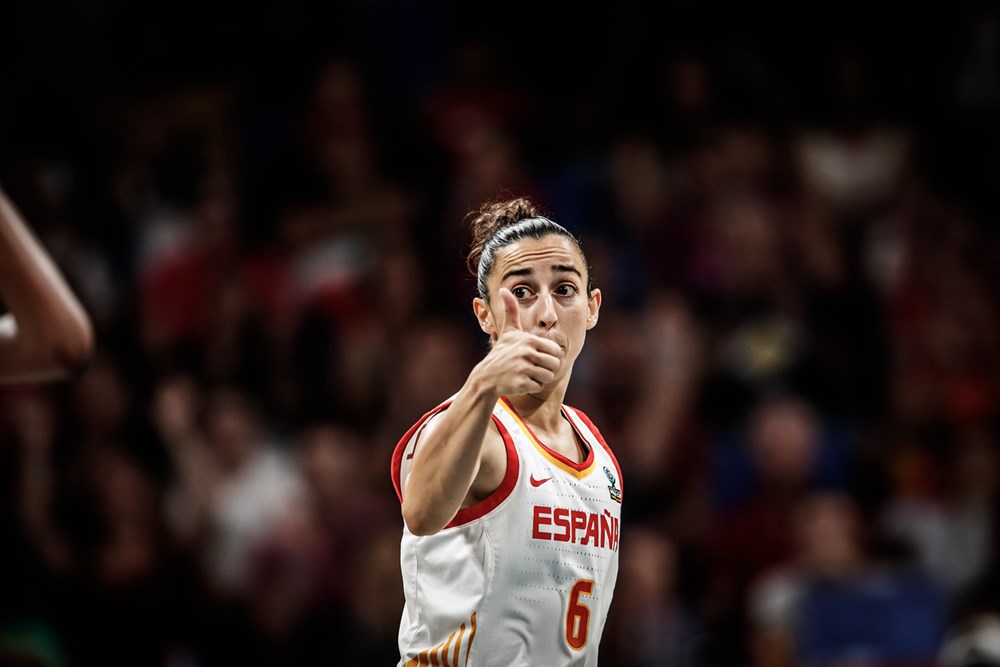 Mundial de Tenerife (1/8): España pasa a cuartos con una gran defensa (63-48)