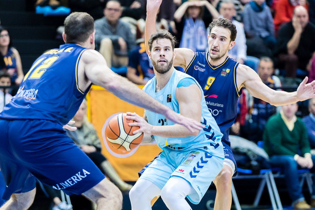 Analizando a Christian Díaz, un base descarado para Cafés Candelas Breogán