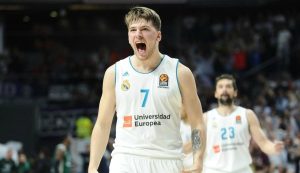 Un triple-doble para la historia, una que aún está comenzando