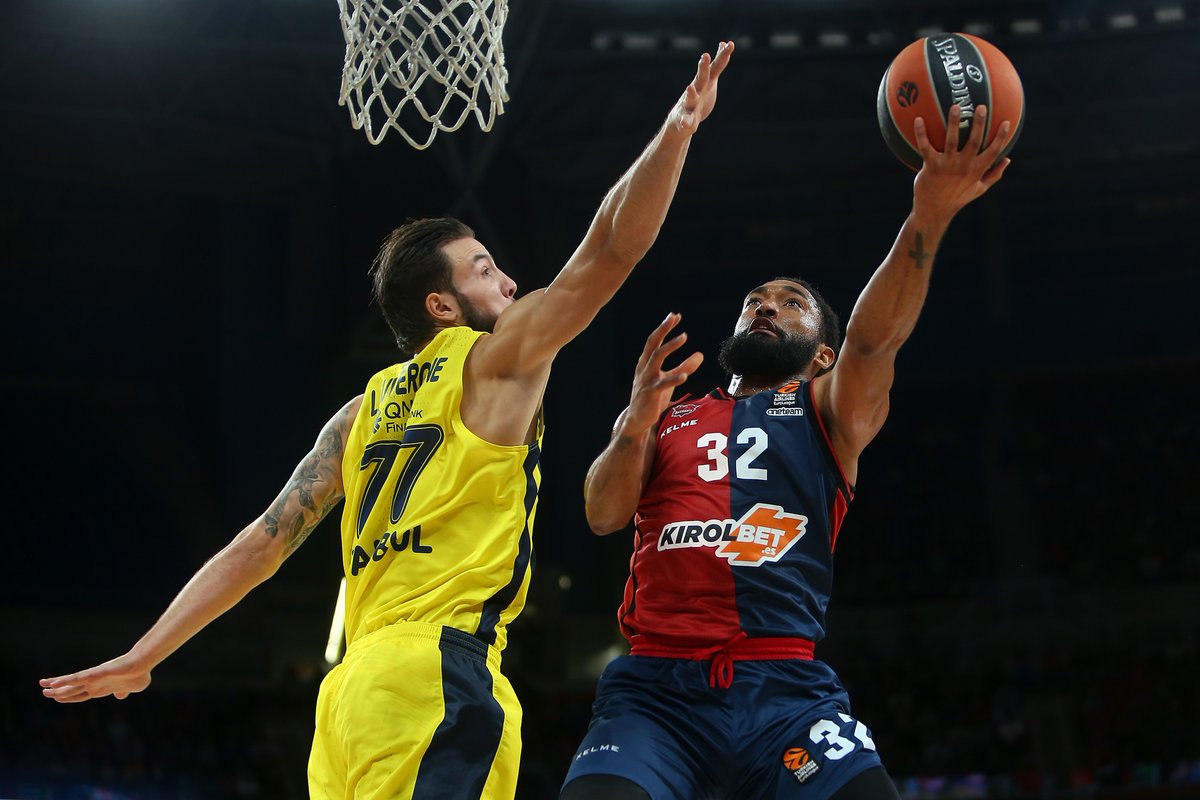 Dura derrota ante Fenerbahce de un buen Baskonia (72-74)