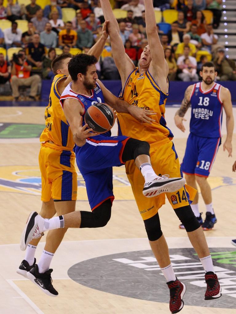 Al Gran Canaria se le escapa la victoria por sus malas decisiones en el final (90-94)