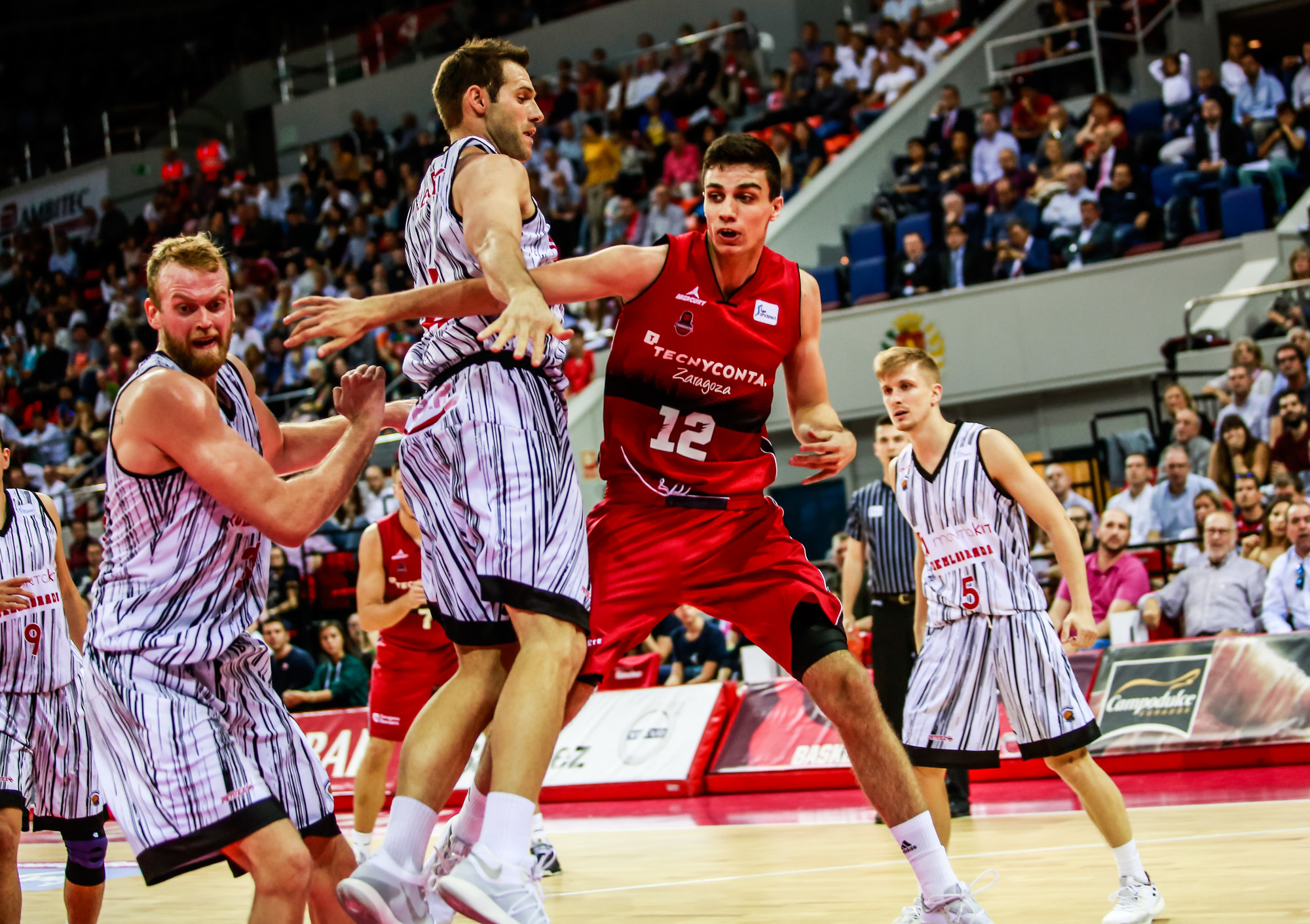 El Madrid asegura su futura dirección de juego: negocia con Micic y firma a Alocén