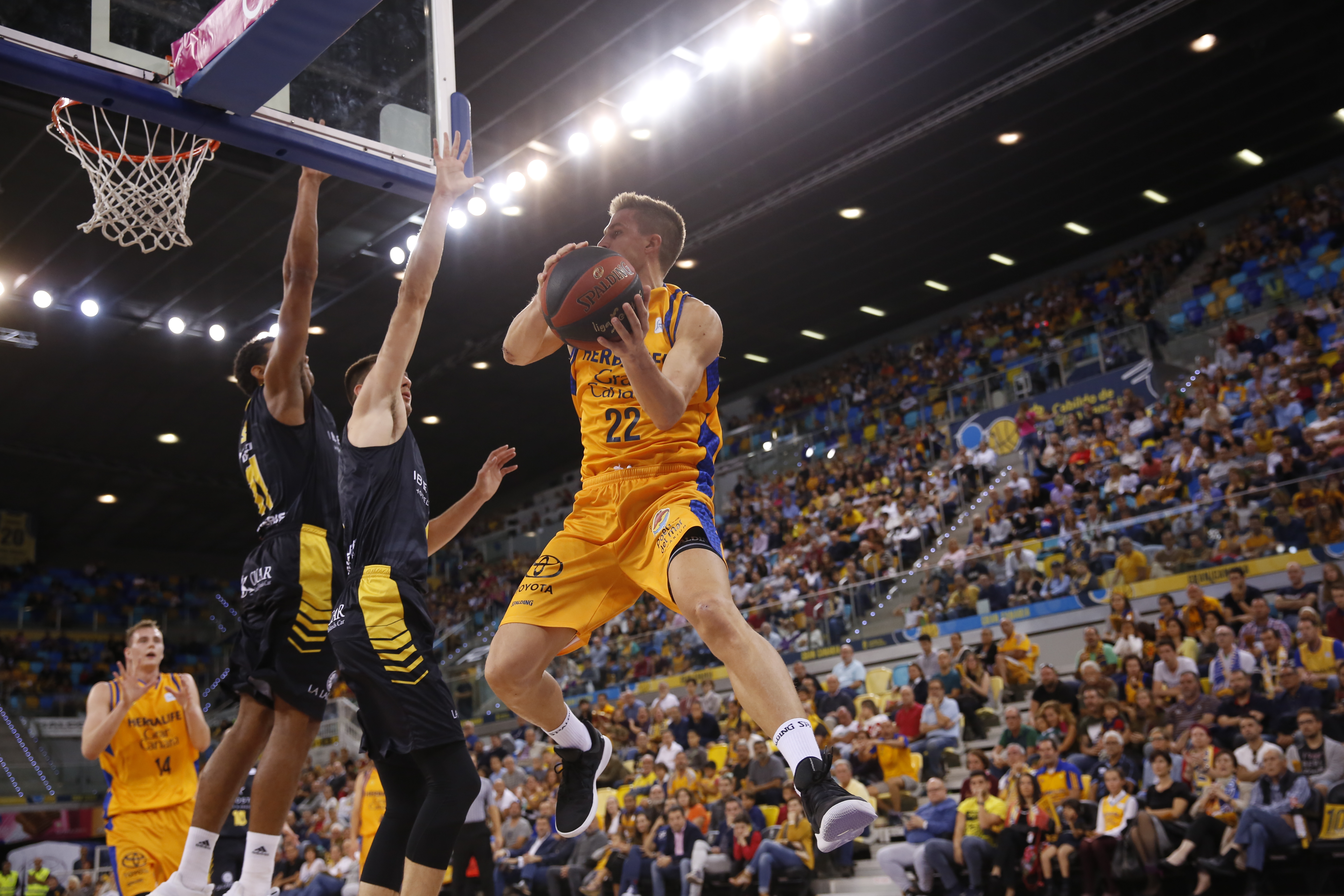 Xavi Rabaseda: experiencia e intensidad para San Pablo Burgos