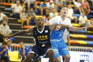 UCAM Murcia-Monbus Obradoiro: lucha entre dos historias paralelas