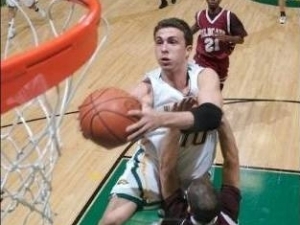 Anotadores NCAA: El primo de Andy Toolson, entre los 5 mejores cañoneros en USA