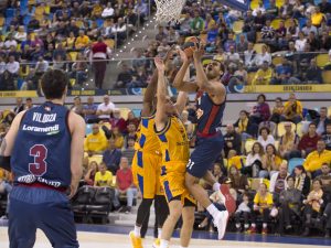 El Herbalife Gran Canaria sin aire, le pone las cosas sencillas a Baskonia (71-84)