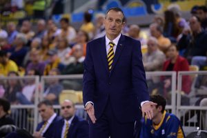 El Herbalife Gran Canaria cesa a Salva Maldonado