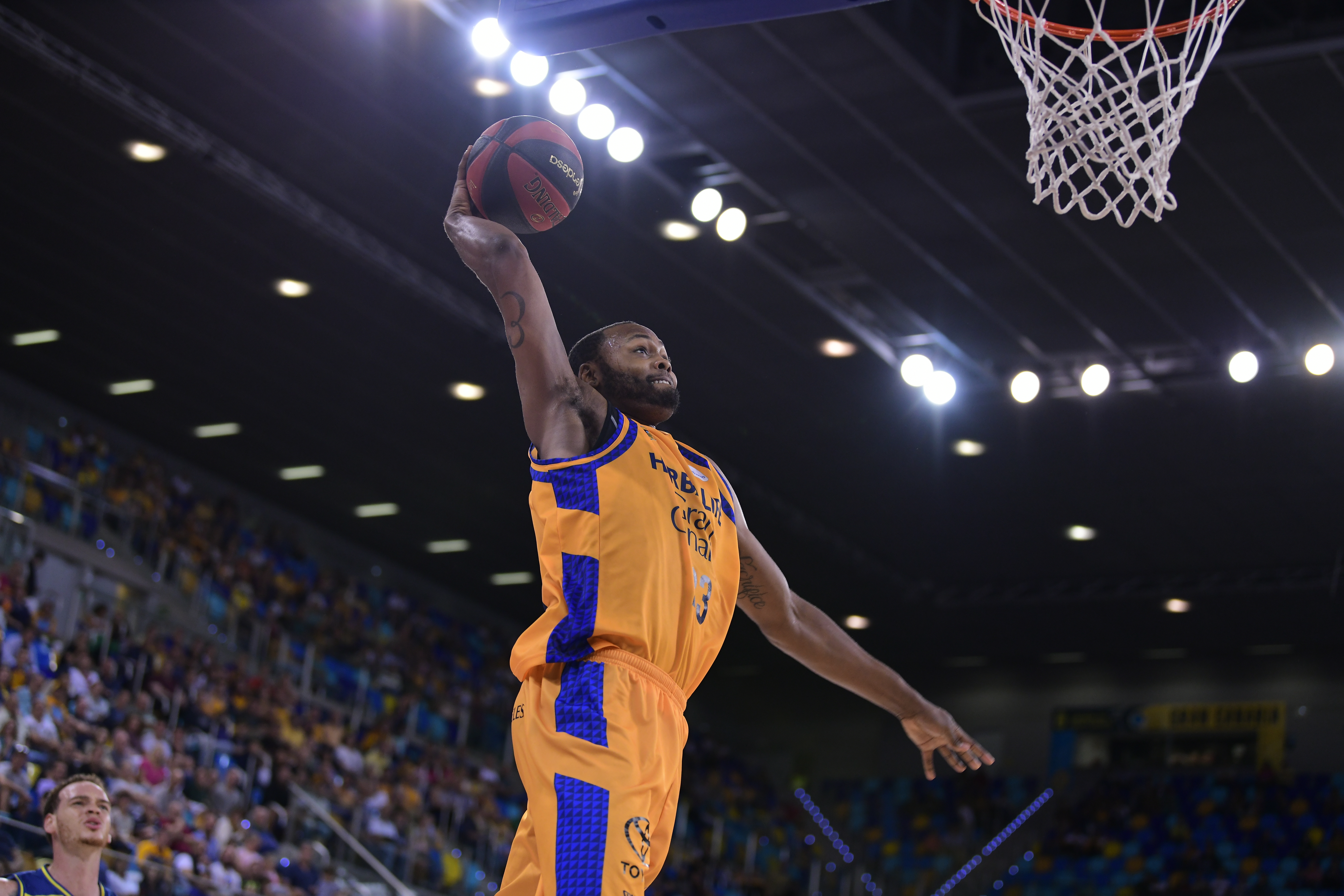 Chris Evans y Herbalife Gran Canaria separan sus caminos